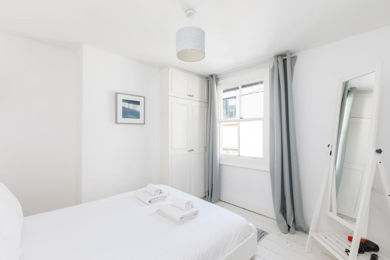 Central Quiet Cottage. Walk To Shops, Bars & Beach Brighton Luaran gambar